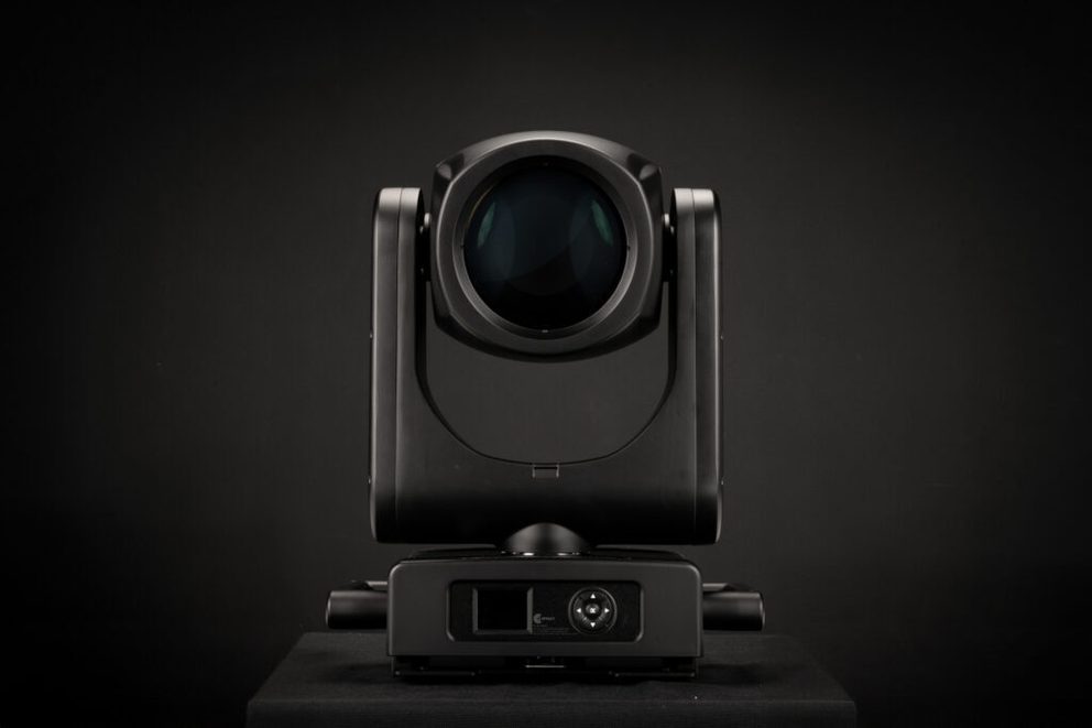 Claypaky Ultimo Sharpy frontview lens 1024x683